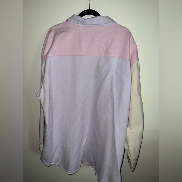 ASOS/MISSGUIDED Plus shirt in pastel pink color block - Picture 4 of 5